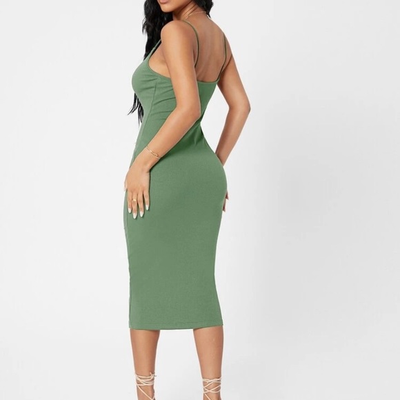 Green bodycon dress - Picture 2 of 3
